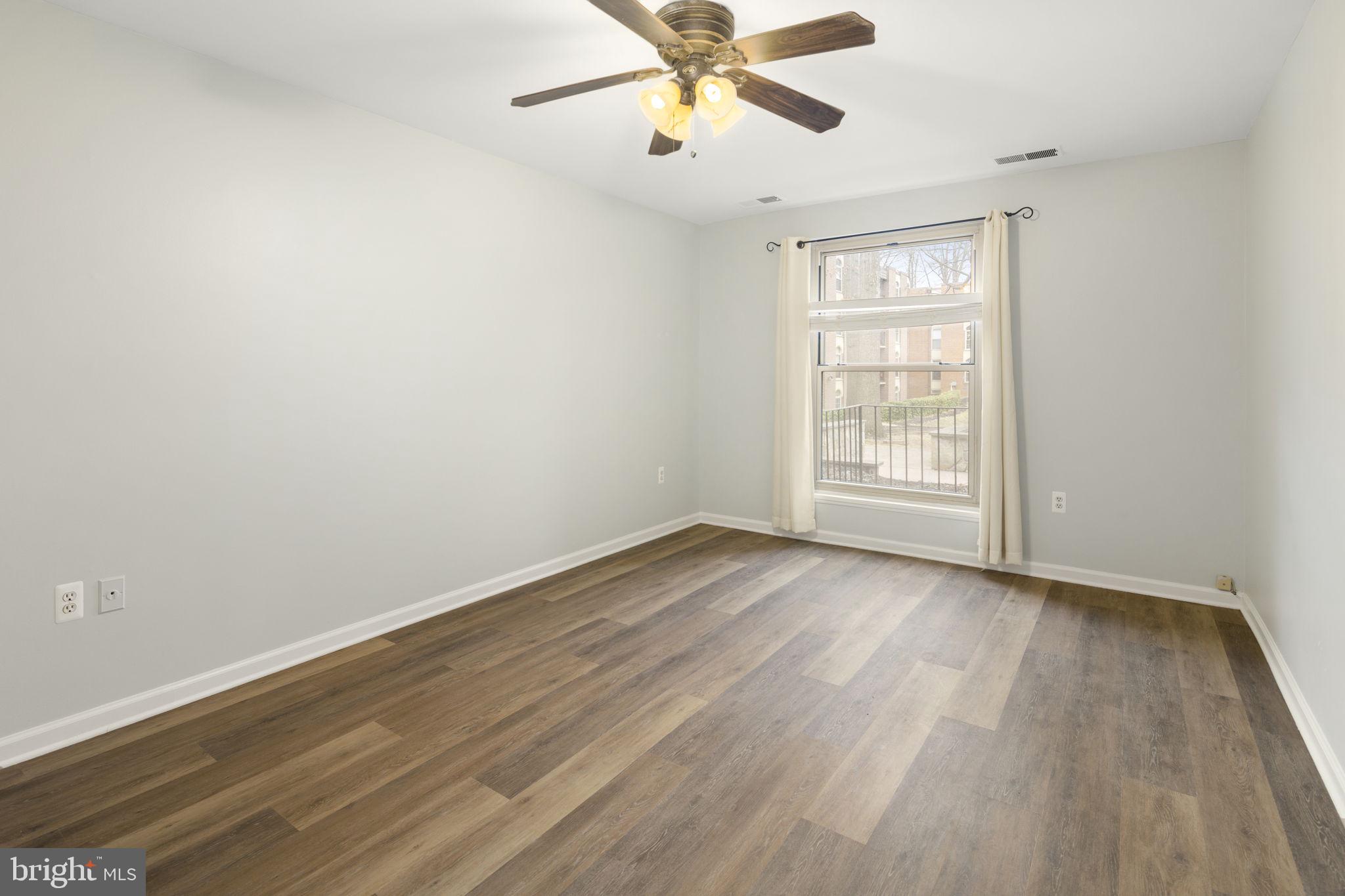 3354 Woodburn Road, Unit 14 Annandale, VA 22003 - Photo 31 of 55