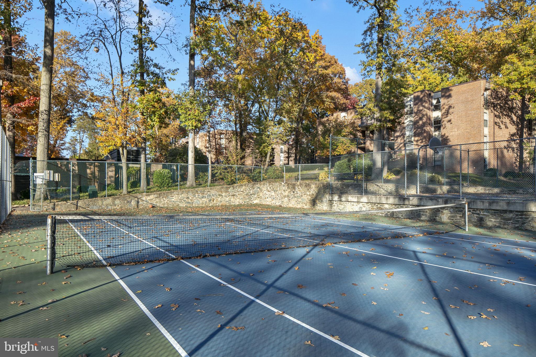 3354 Woodburn Road, Unit 14 Annandale, VA 22003 - Photo 42 of 55