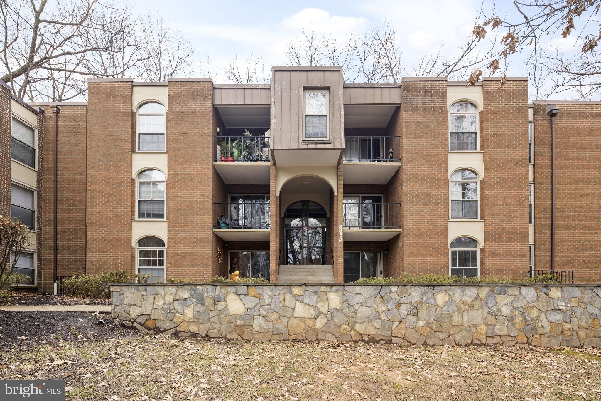 3354 Woodburn Road, Unit 14 Annandale, VA 22003 - Photo 54 of 55