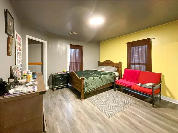 $225,000 | 1716 South Beacon Avenue, Sedalia, MO 65301