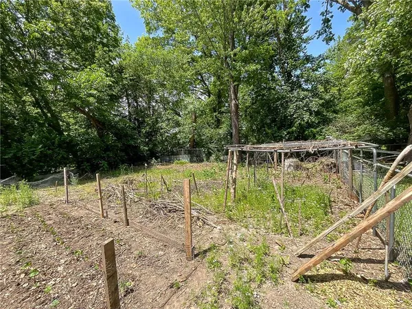 $225,000 | 1716 South Beacon Avenue, Sedalia, MO 65301