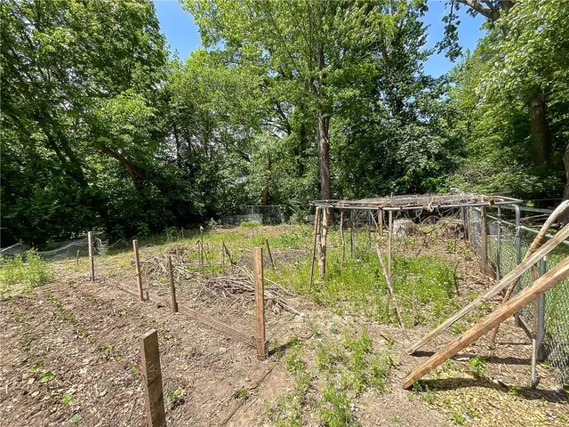 $225,000 | 1716 South Beacon Avenue, Sedalia, MO 65301