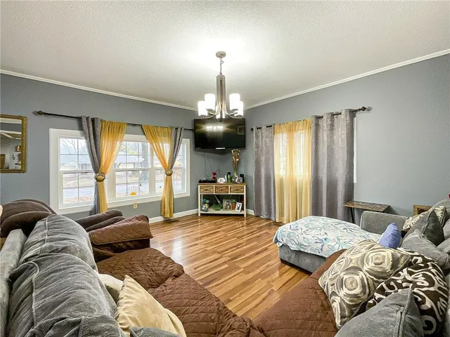 $225,000 | 1716 South Beacon Avenue, Sedalia, MO 65301