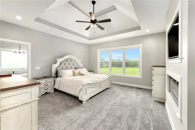 $1,100,000 | 4023 Highway 131, Odessa, MO 64076