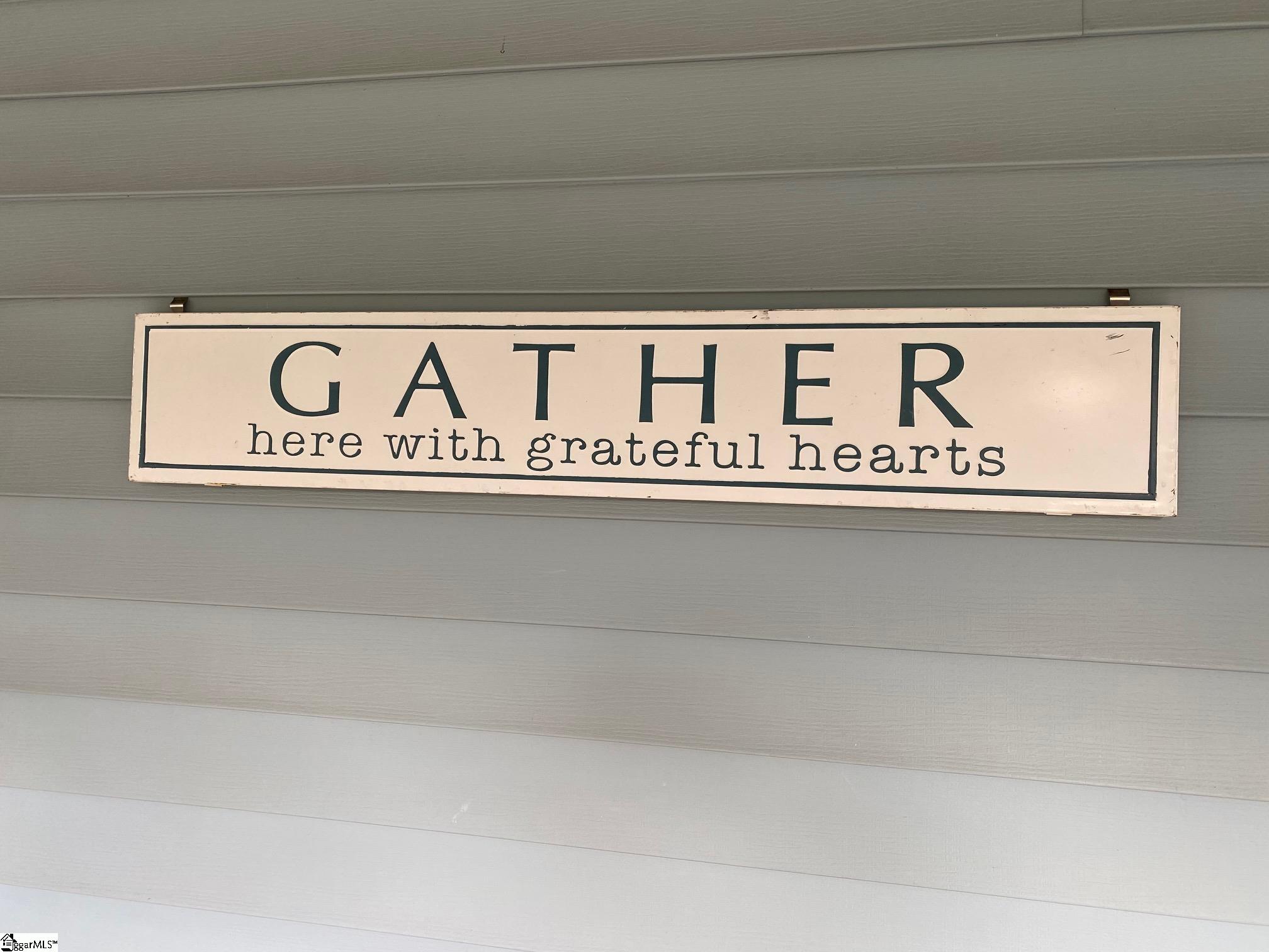 657 South Harper Street Laurens, SC 29360 - Photo 1 of 23