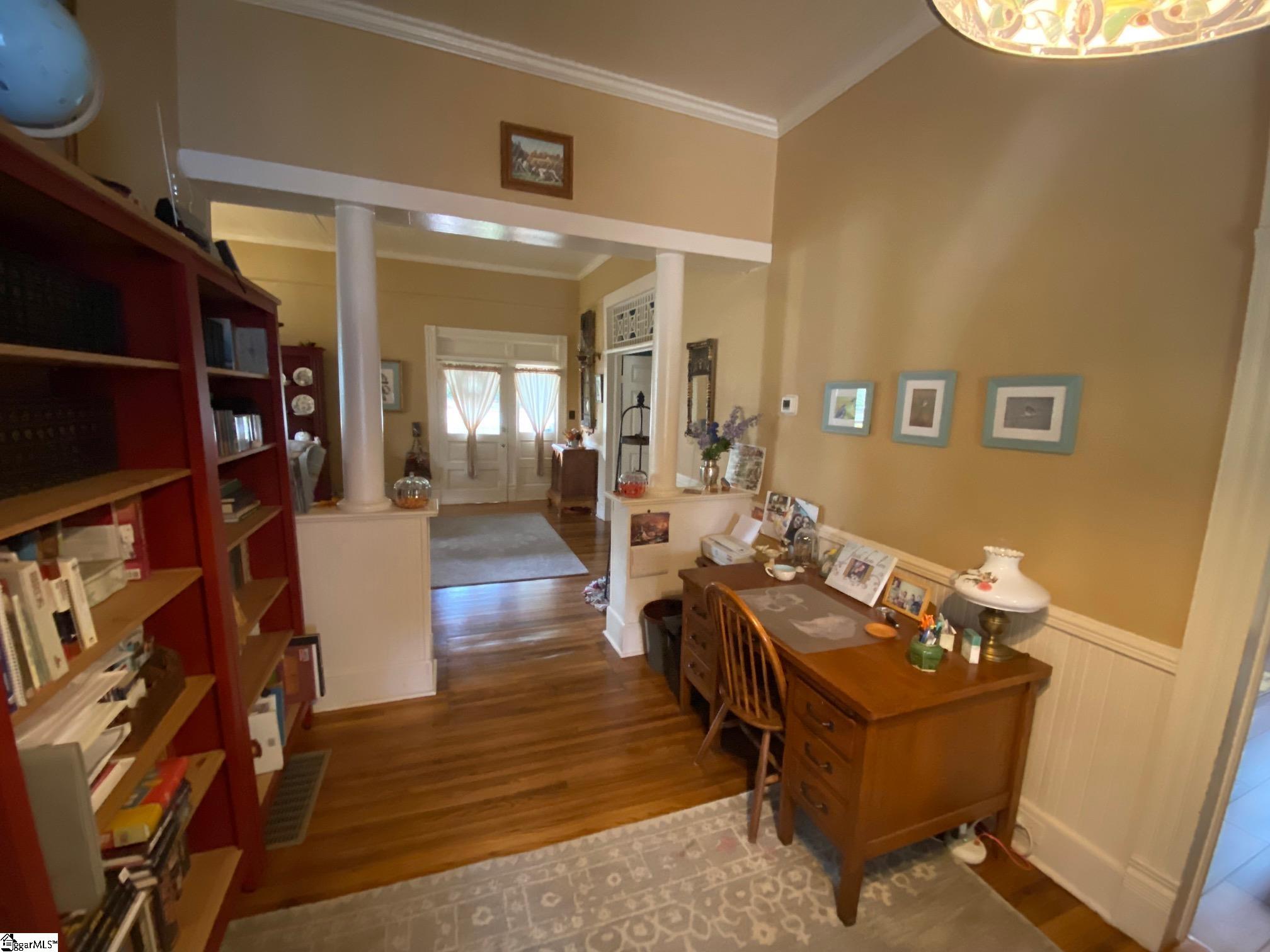 657 South Harper Street Laurens, SC 29360 - Photo 2 of 23