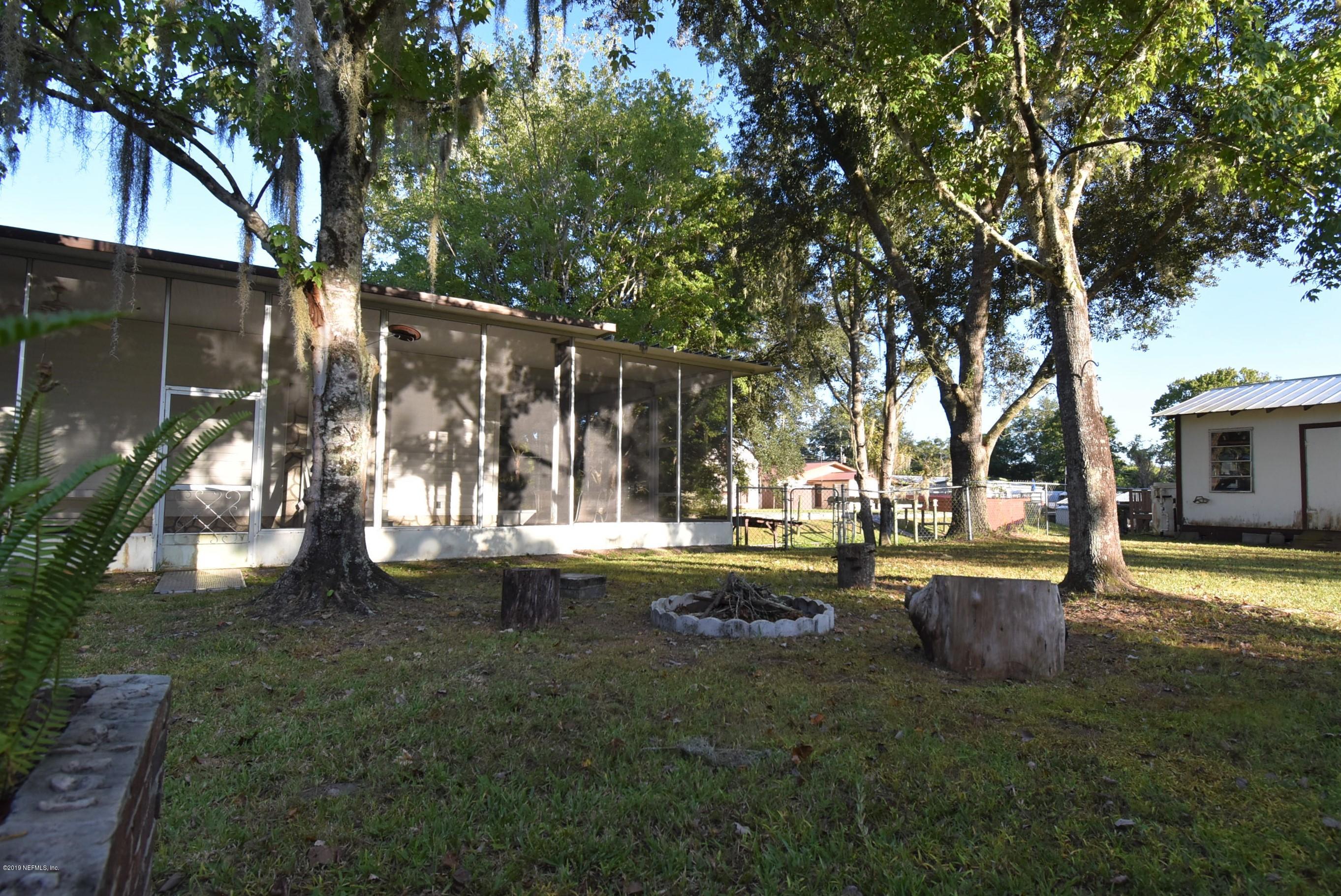 601 Carlin Road Satsuma, FL 32189 - Photo 6 of 64 DSC_0569 (2)