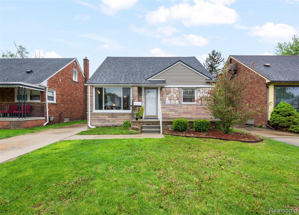13321 Rosedale Street Southgate, MI 48195 - Photo 2 of 38