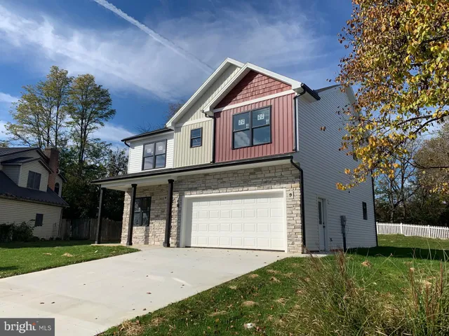 $419,900 | 108 Baker And Russell Drive, Shippensburg, PA 17257