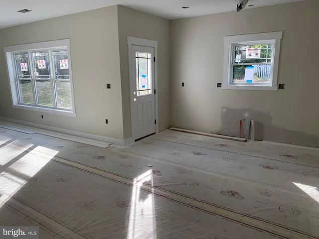 a view of livingroom with window