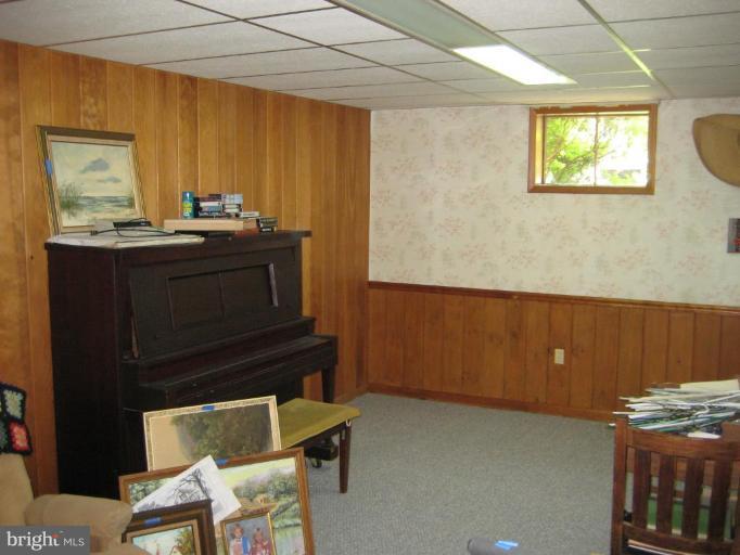 6023 Sumner Road Alexandria, VA 22310 - Photo 21 of 23 Recreation Room