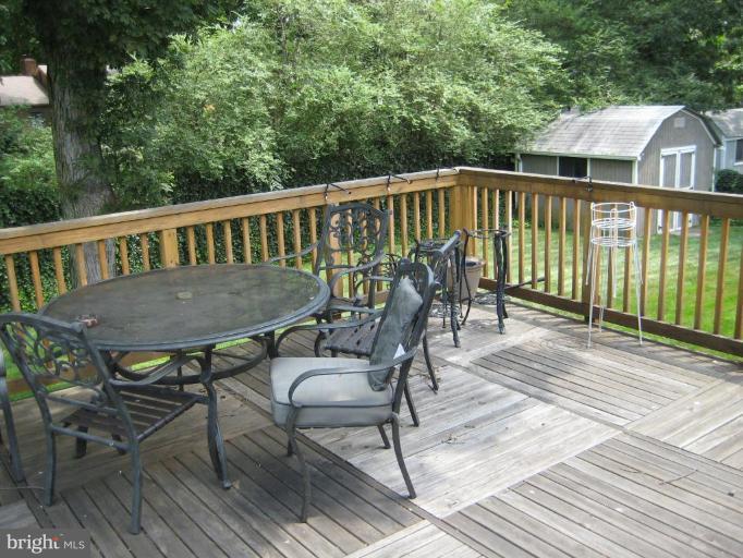 6023 Sumner Road Alexandria, VA 22310 - Photo 9 of 23 Deck - View from
