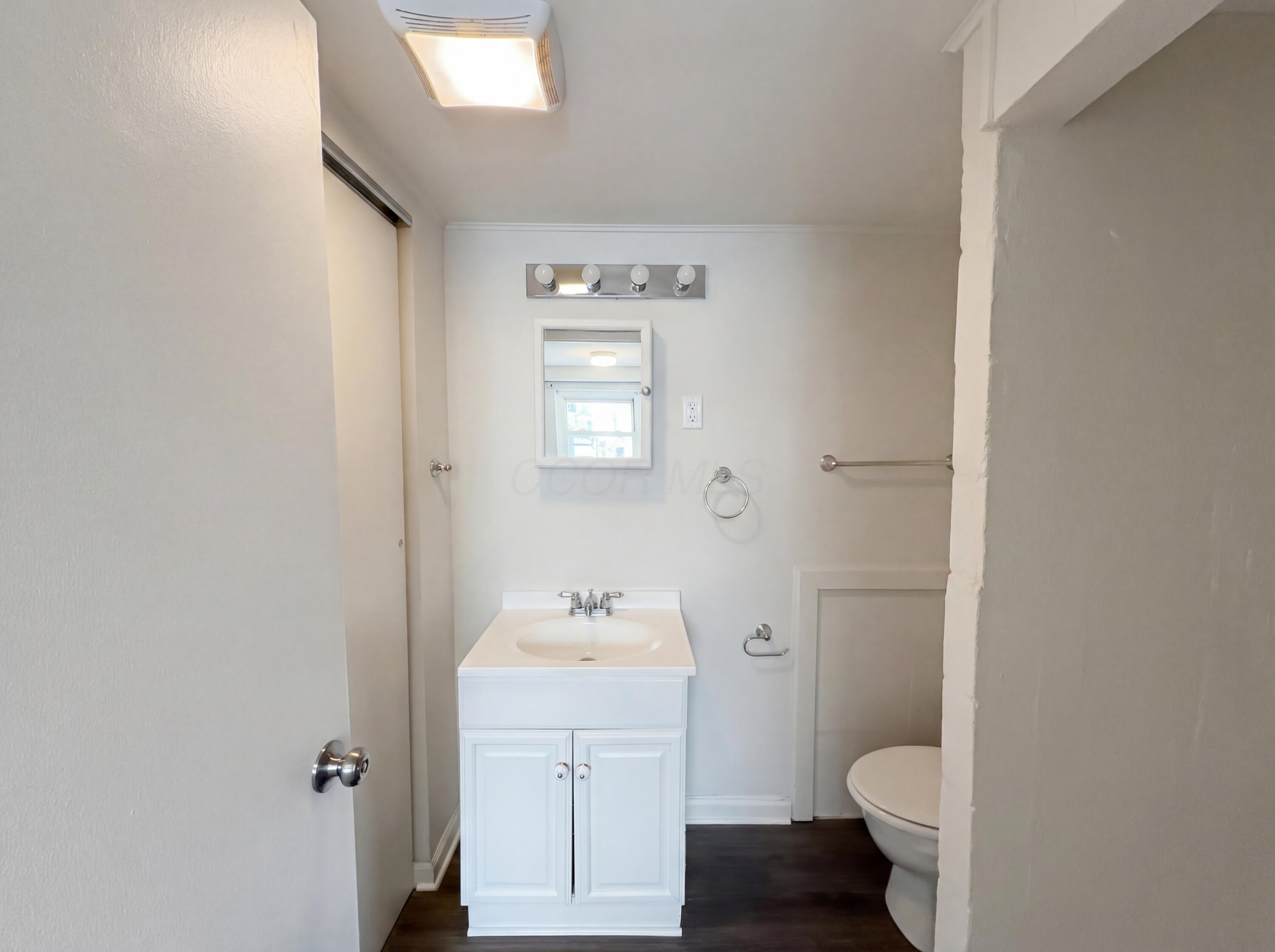 3859 Briggs Road Columbus, OH 43228 - Photo 7 of 18