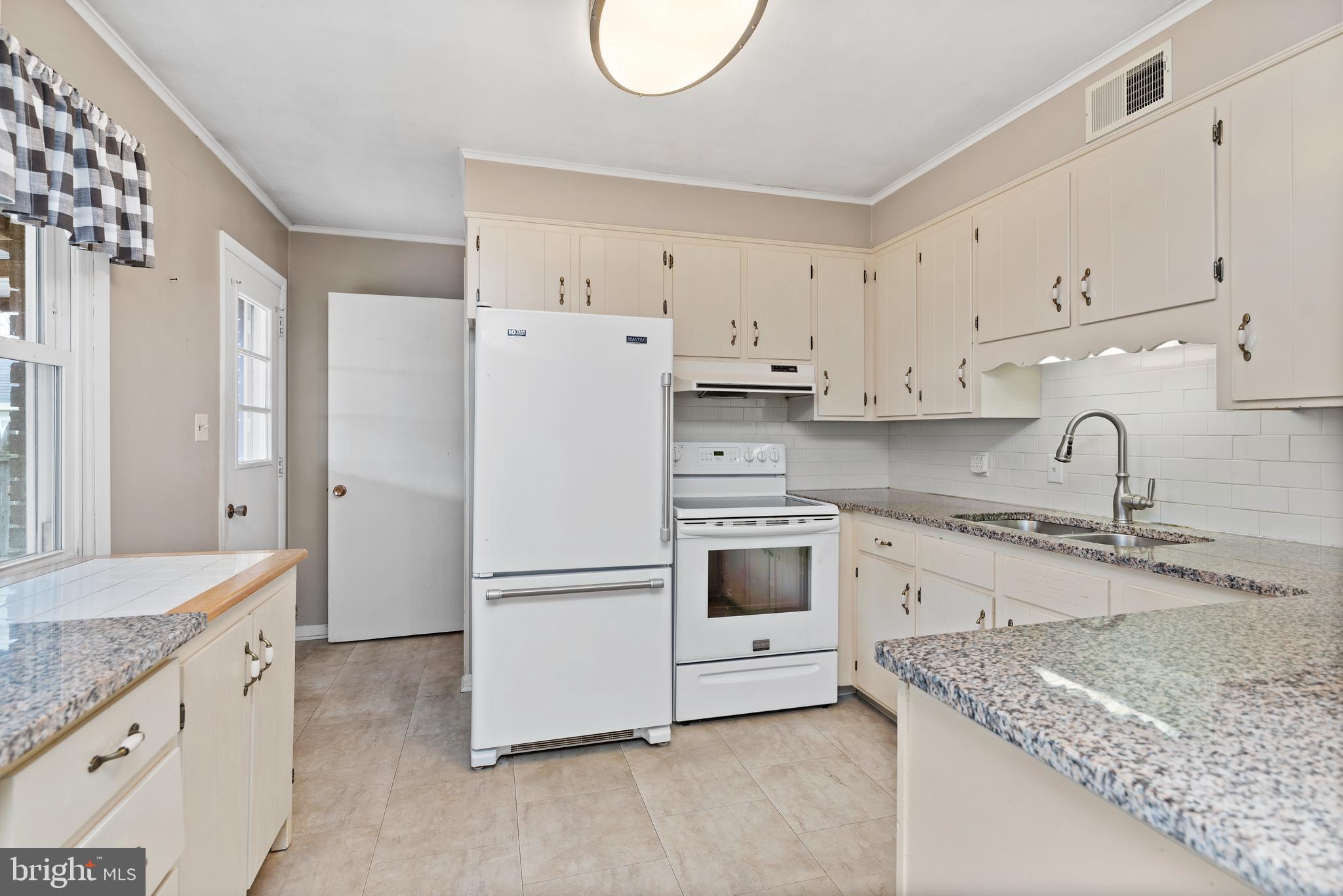 1540 Brechbill Road Chambersburg, PA 17202 - Photo 13 of 32