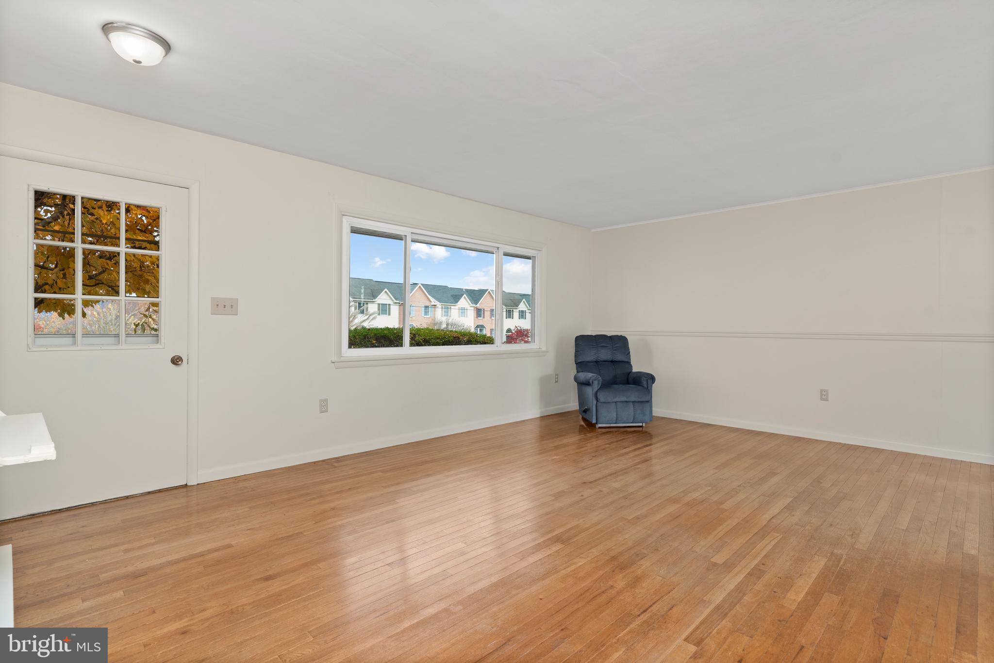 1540 Brechbill Road Chambersburg, PA 17202 - Photo 7 of 32