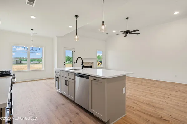 $428,400 | 3483 Clair Circle East, Hernando, MS 38632