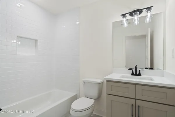 $428,400 | 3483 Clair Circle East, Hernando, MS 38632