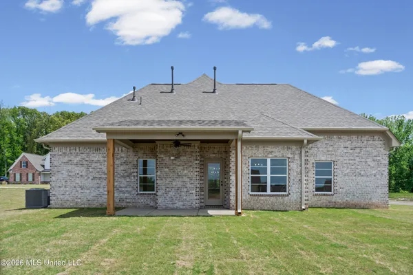 $428,400 | 3483 Clair Circle East, Hernando, MS 38632