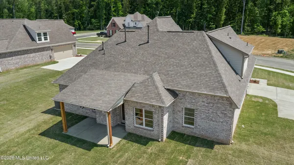 $428,400 | 3483 Clair Circle East, Hernando, MS 38632