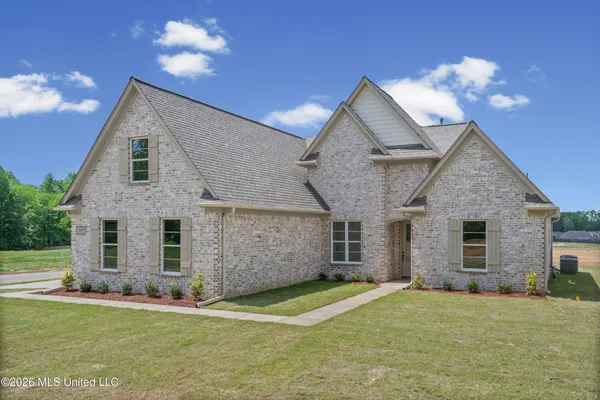 $428,400 | 3483 Clair Circle East, Hernando, MS 38632