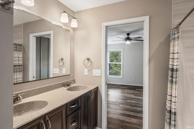 $569,000 | 50774 Teall Road, Bristol, IN 46507