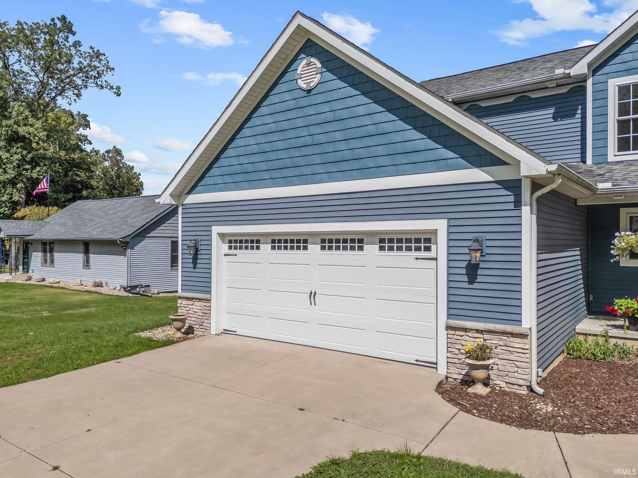 50774 Teall Road Bristol, IN 46507 - Photo 4 of 36