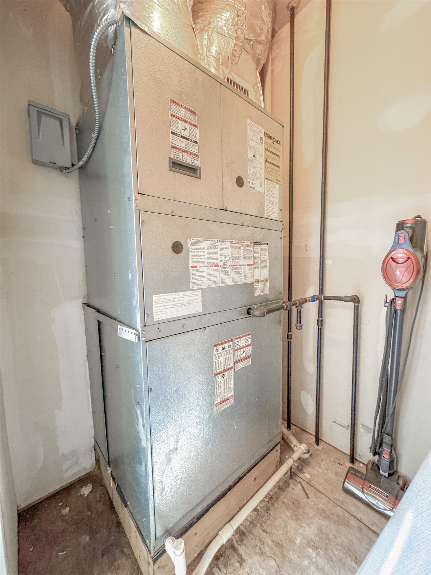 65 Fordway Extension, Unit 104 Derry, NH 03038 - Photo 11 of 27