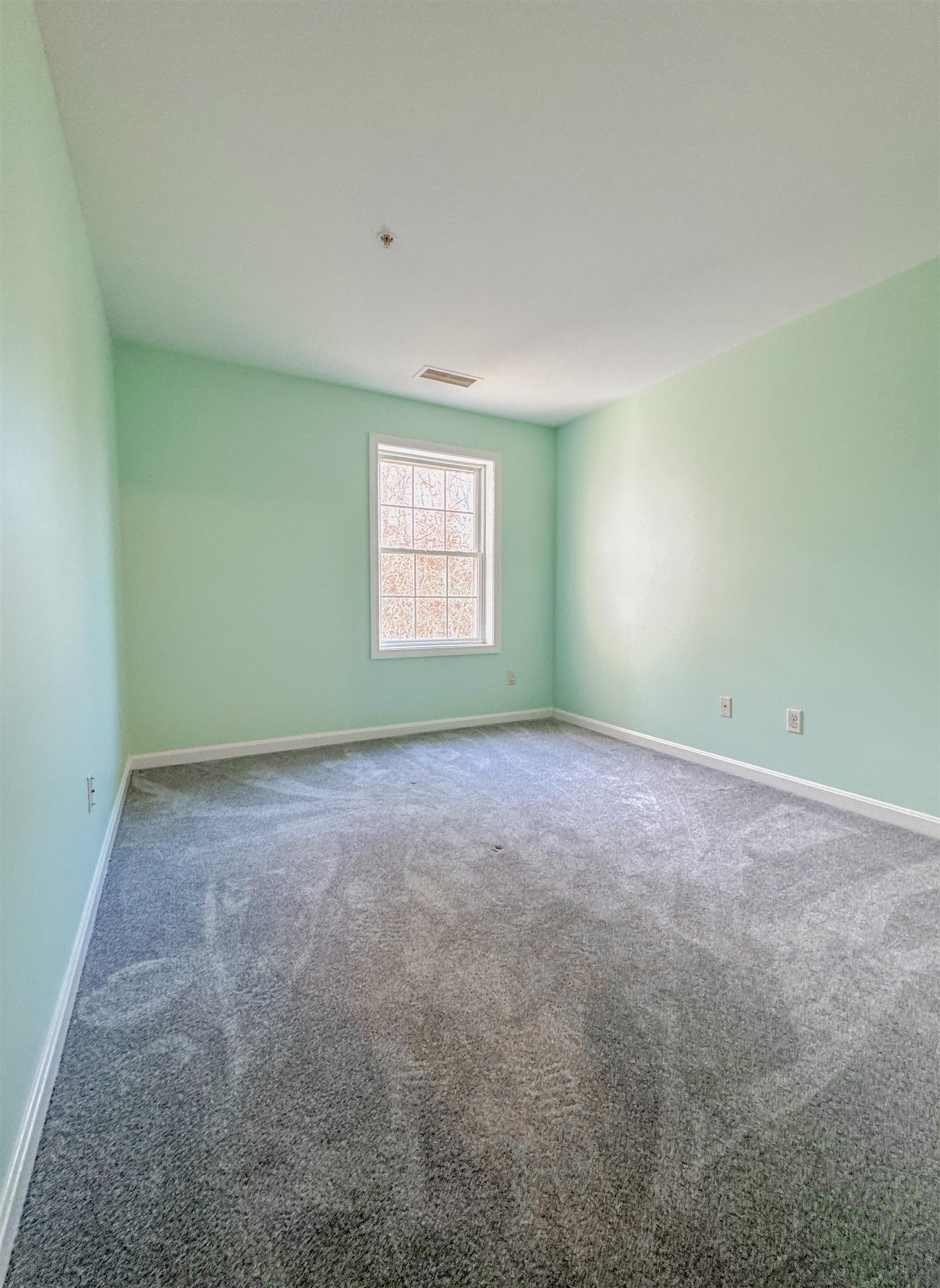 65 Fordway Extension, Unit 104 Derry, NH 03038 - Photo 5 of 27