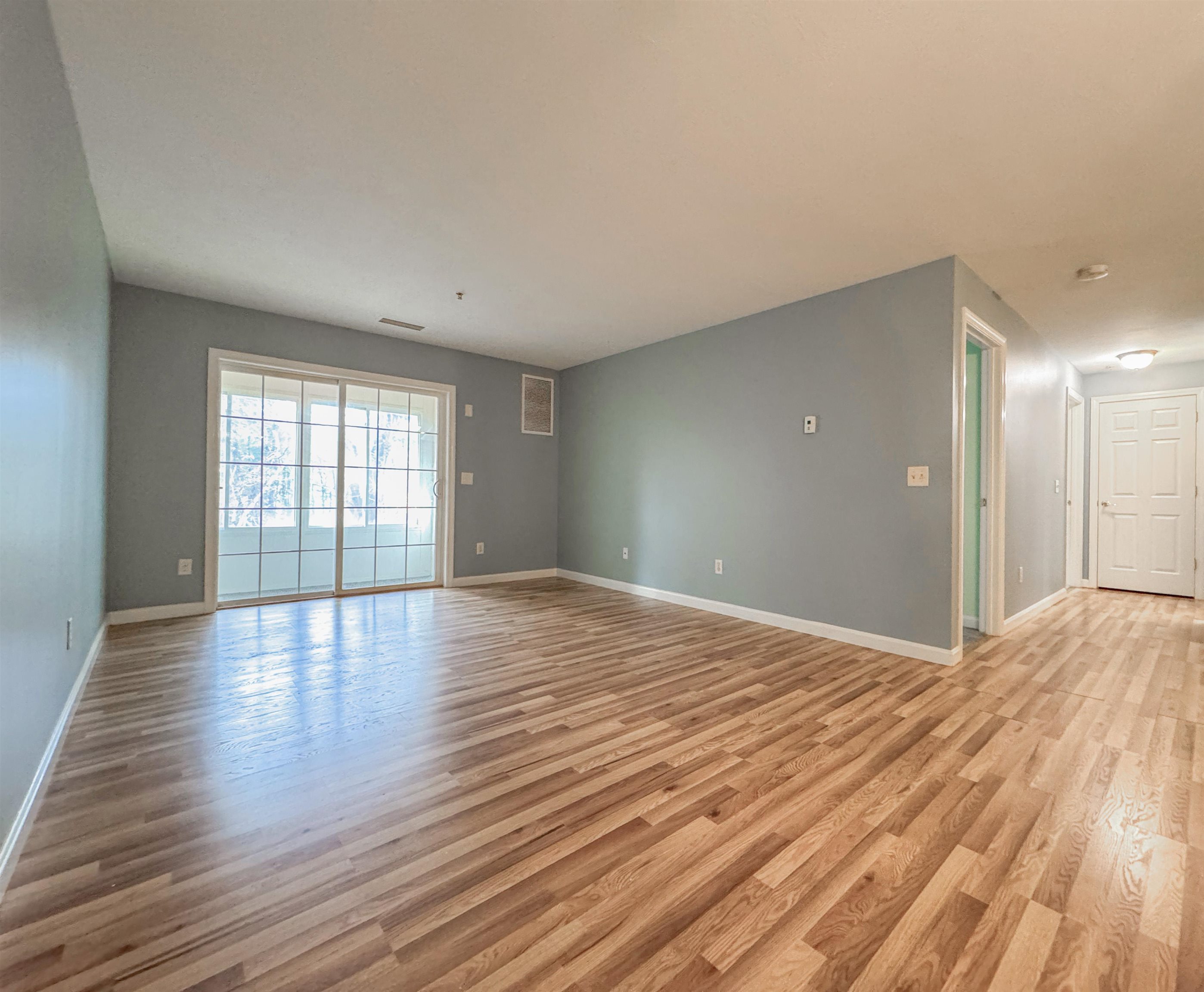 65 Fordway Extension, Unit 104 Derry, NH 03038 - Photo 9 of 27