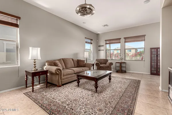 $550,000 | 3914 East Constance Way, Phoenix, AZ 85042