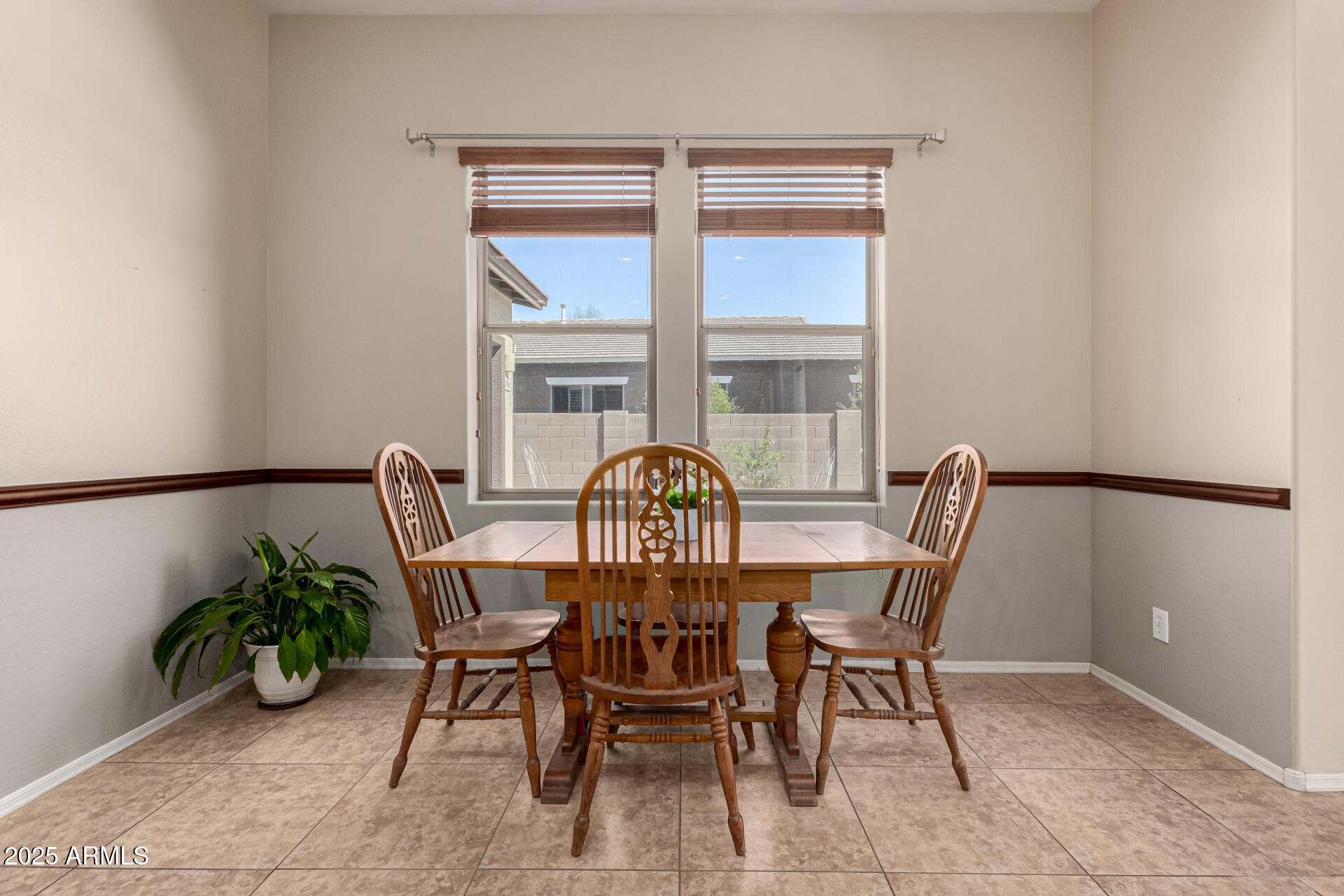 3914 East Constance Way Phoenix, AZ 85042 - Photo 31 of 81 14 - Constance