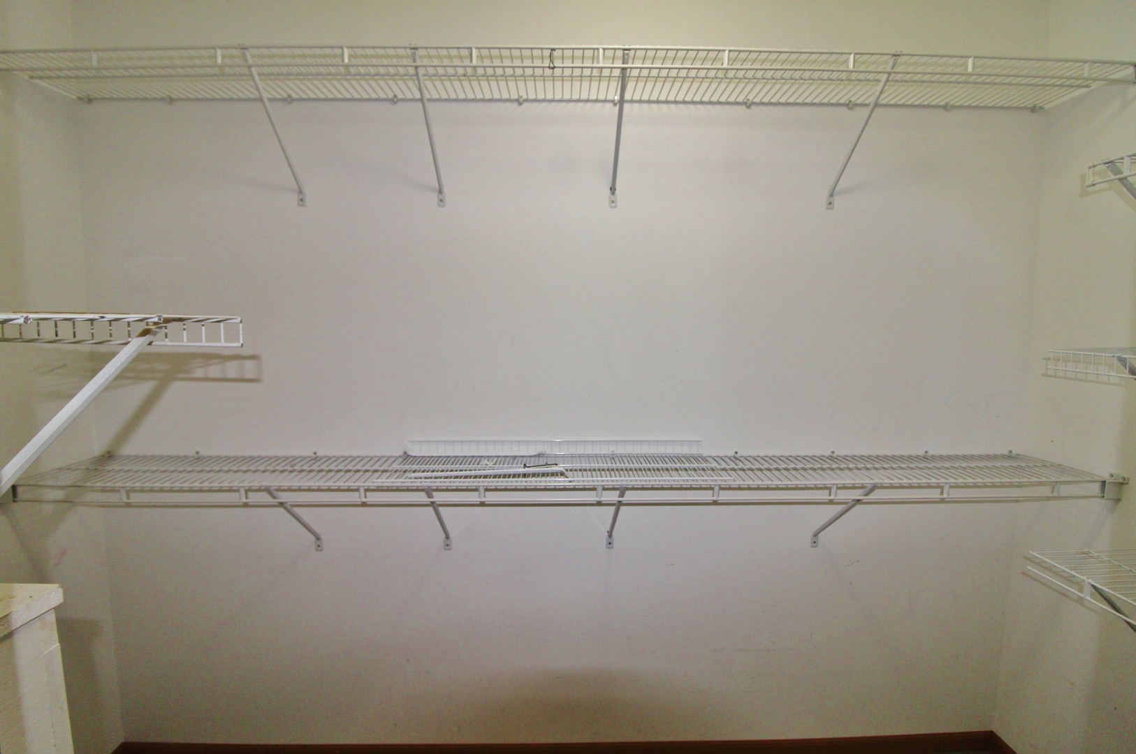 2005 Mountain Road Morris, IL 60450 - Photo 17 of 30 a close view of a closet