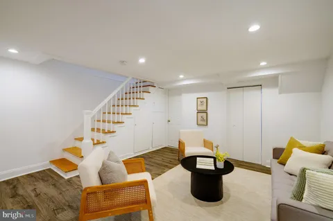 $749,000 | 704 Maplewood Avenue, Takoma Park, MD 20912