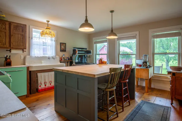 $1,350,000 | 380 Raymond Fish Road, Hartwick, NY 13348