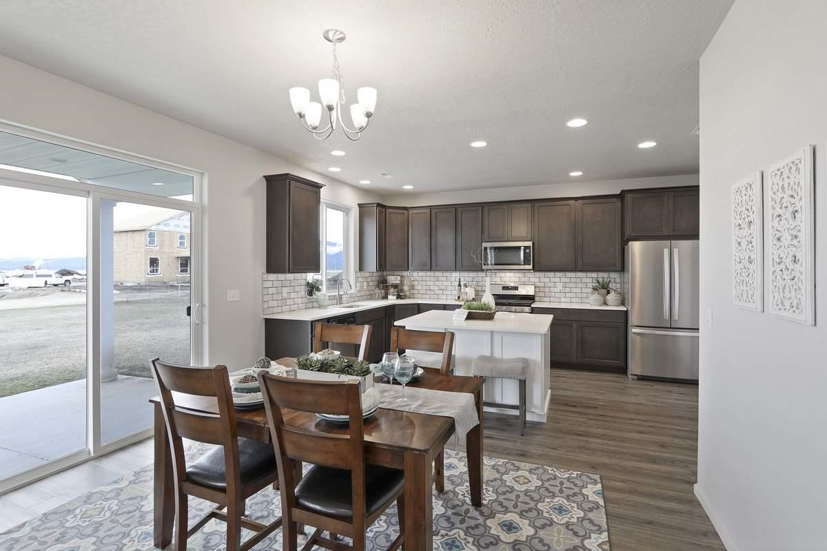 18721 East Riverside Avenue Spokane Valley, WA 99016 - Photo 6 of 13