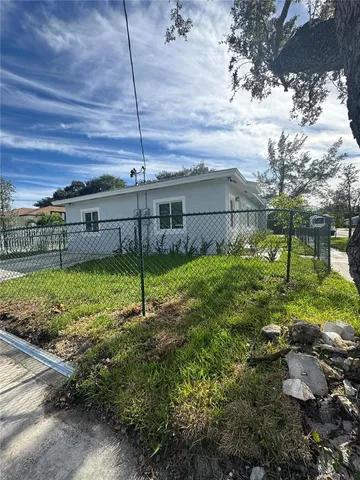 $4,000 | 4493 Northwest 15th Avenue, Unit 4493, Miami, FL 33142