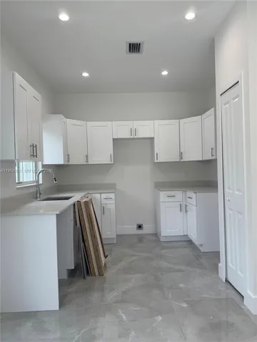 $4,000 | 4493 Northwest 15th Avenue, Unit 4493, Miami, FL 33142