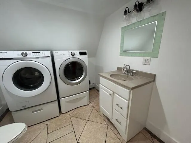 $379,900 | 436 Valley Road, Jackson, ME 04921