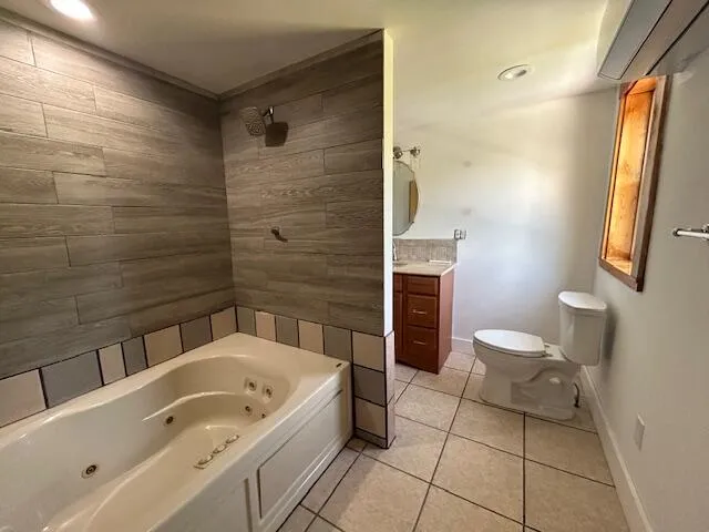 $379,900 | 436 Valley Road, Jackson, ME 04921