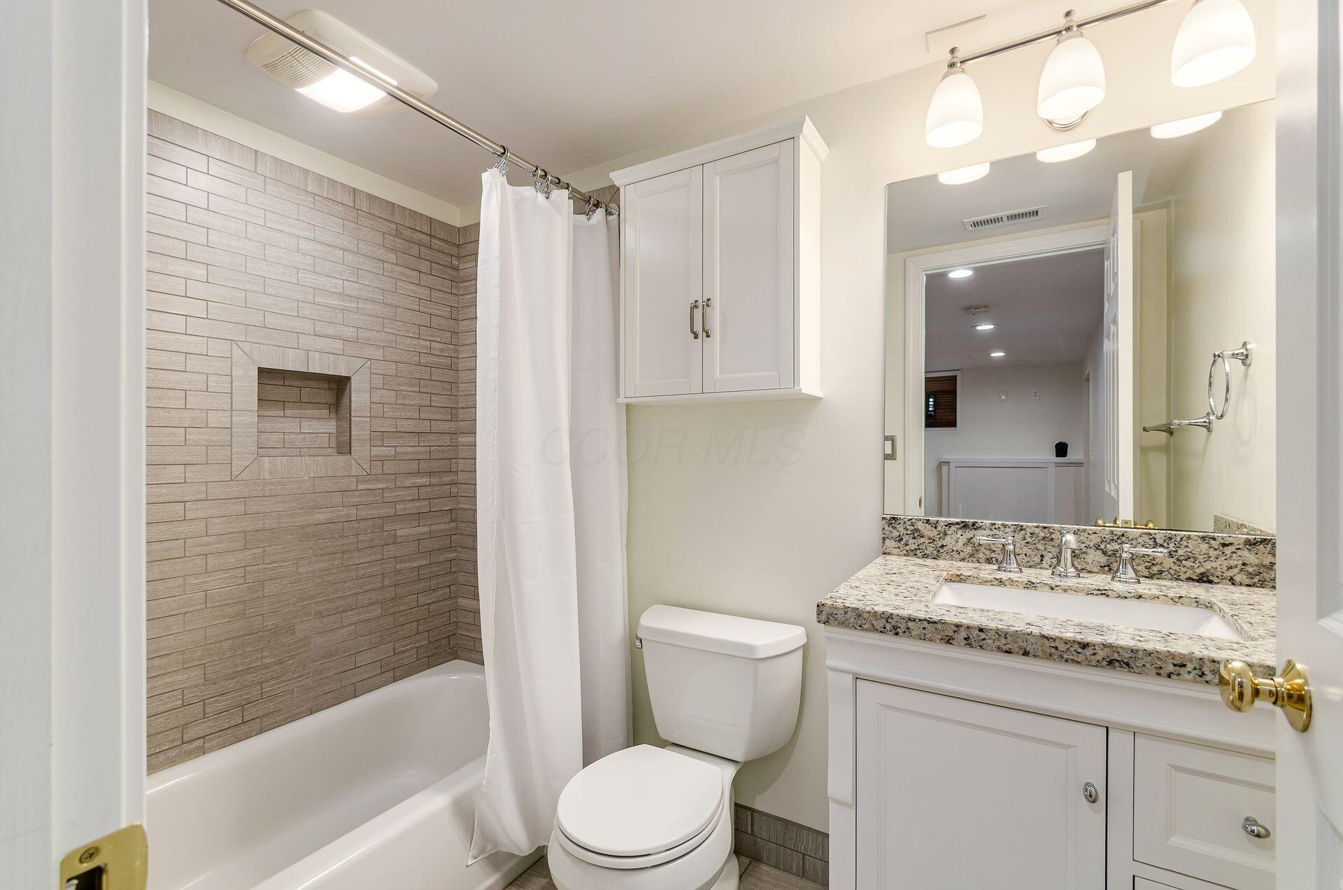 235 Fallis Road Columbus, OH 43214 - Photo 20 of 37 Lower Level Full Bathroom