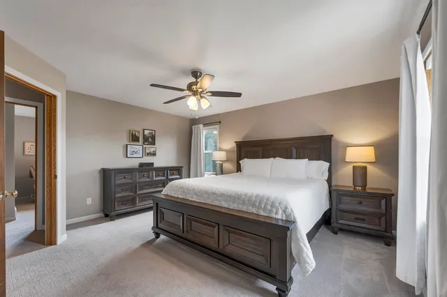 $449,900 | 737 Desplaine Road, De Pere, WI 54115