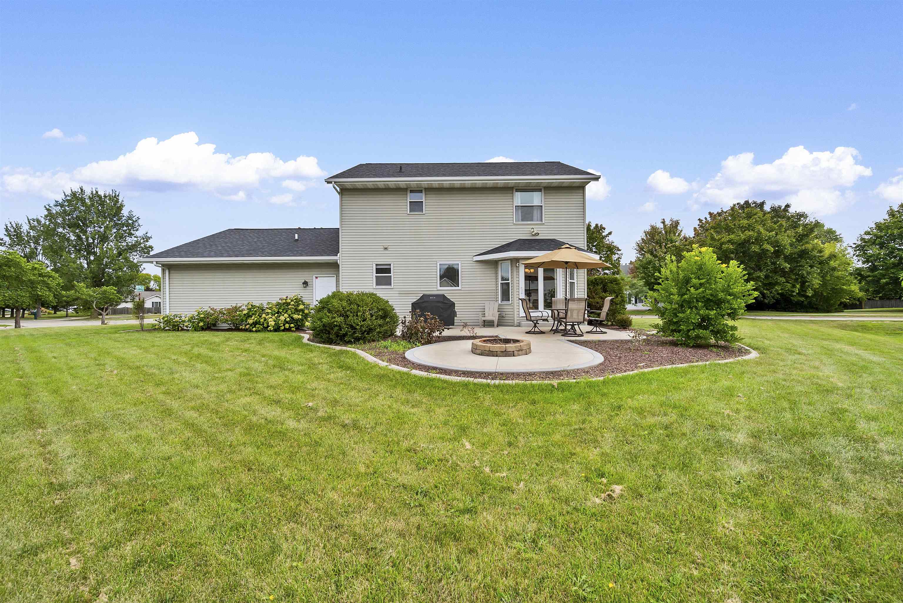 737 Desplaine Road De Pere, WI 54115 - Photo 36 of 45