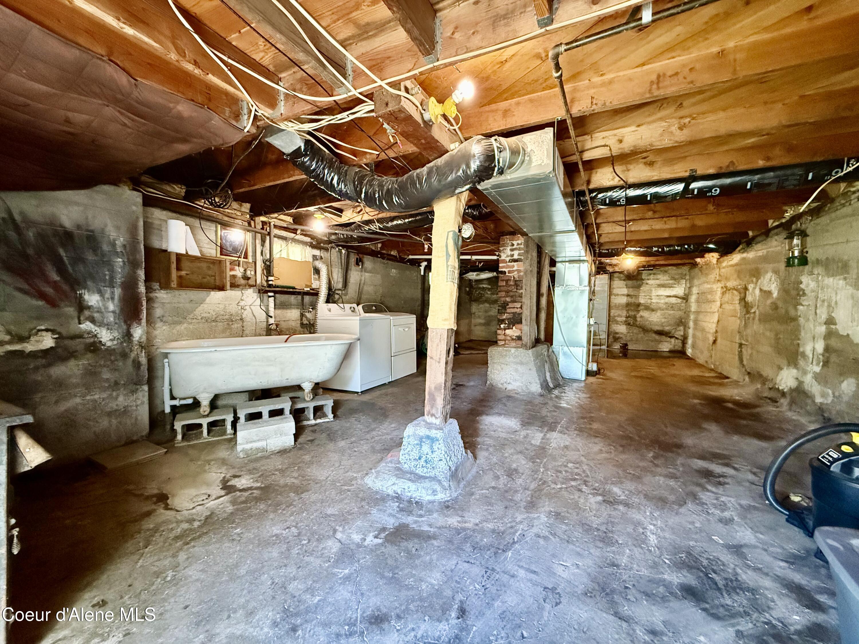 517 Hunter Street Mullan, ID 83846 - Photo 14 of 20 Basement