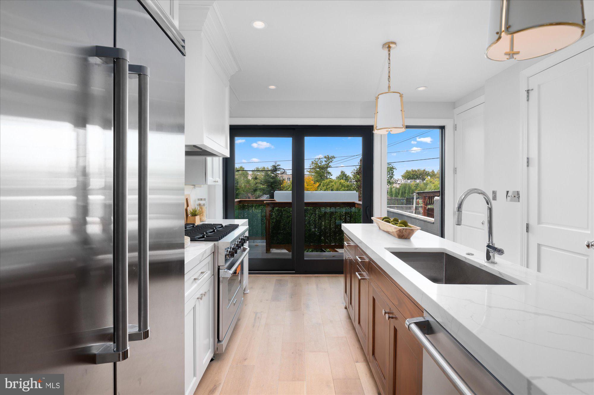 3728 9th Street Northwest Washington, DC 20010 - Photo 19 of 39