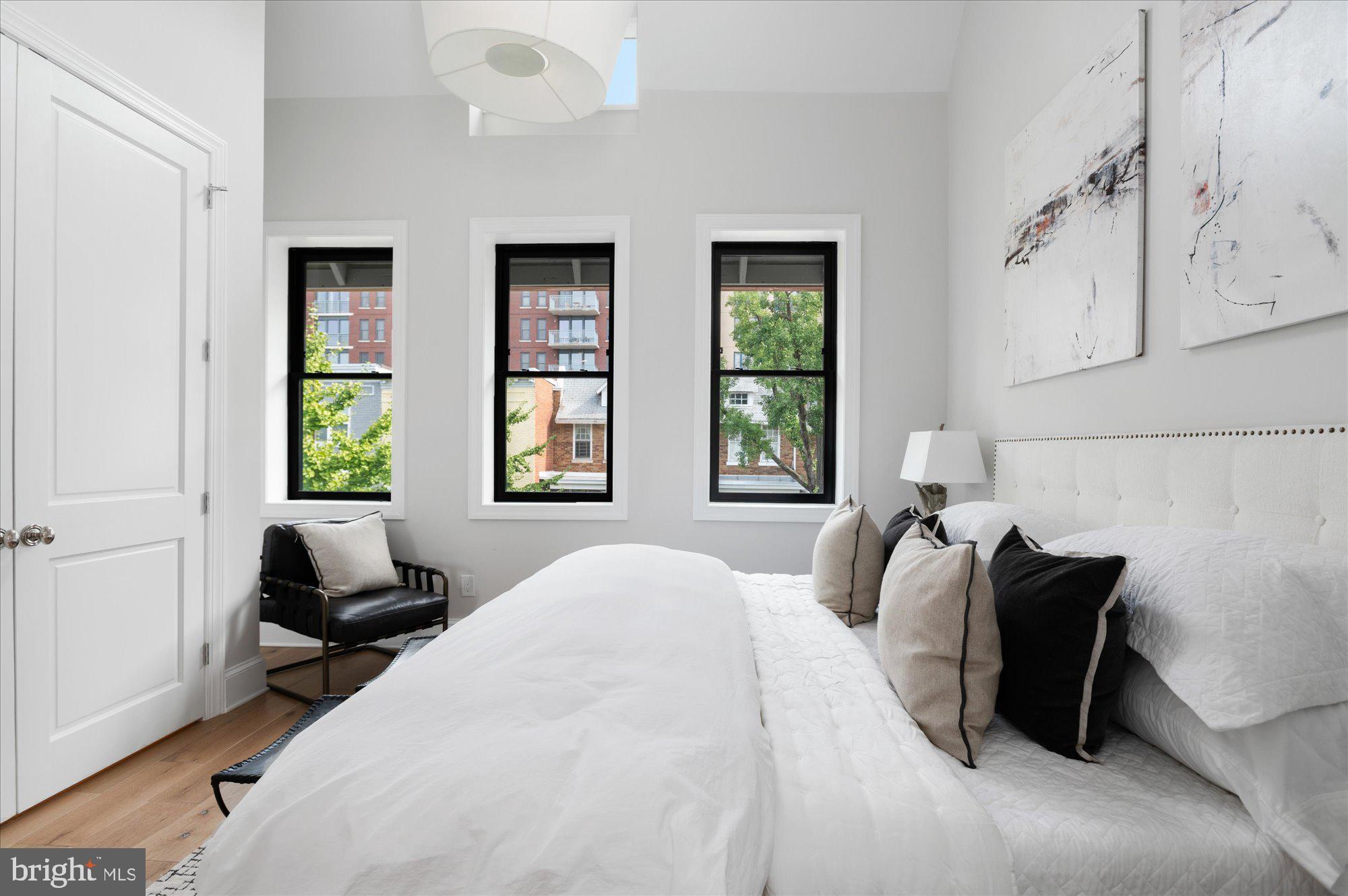 3728 9th Street Northwest Washington, DC 20010 - Photo 24 of 39