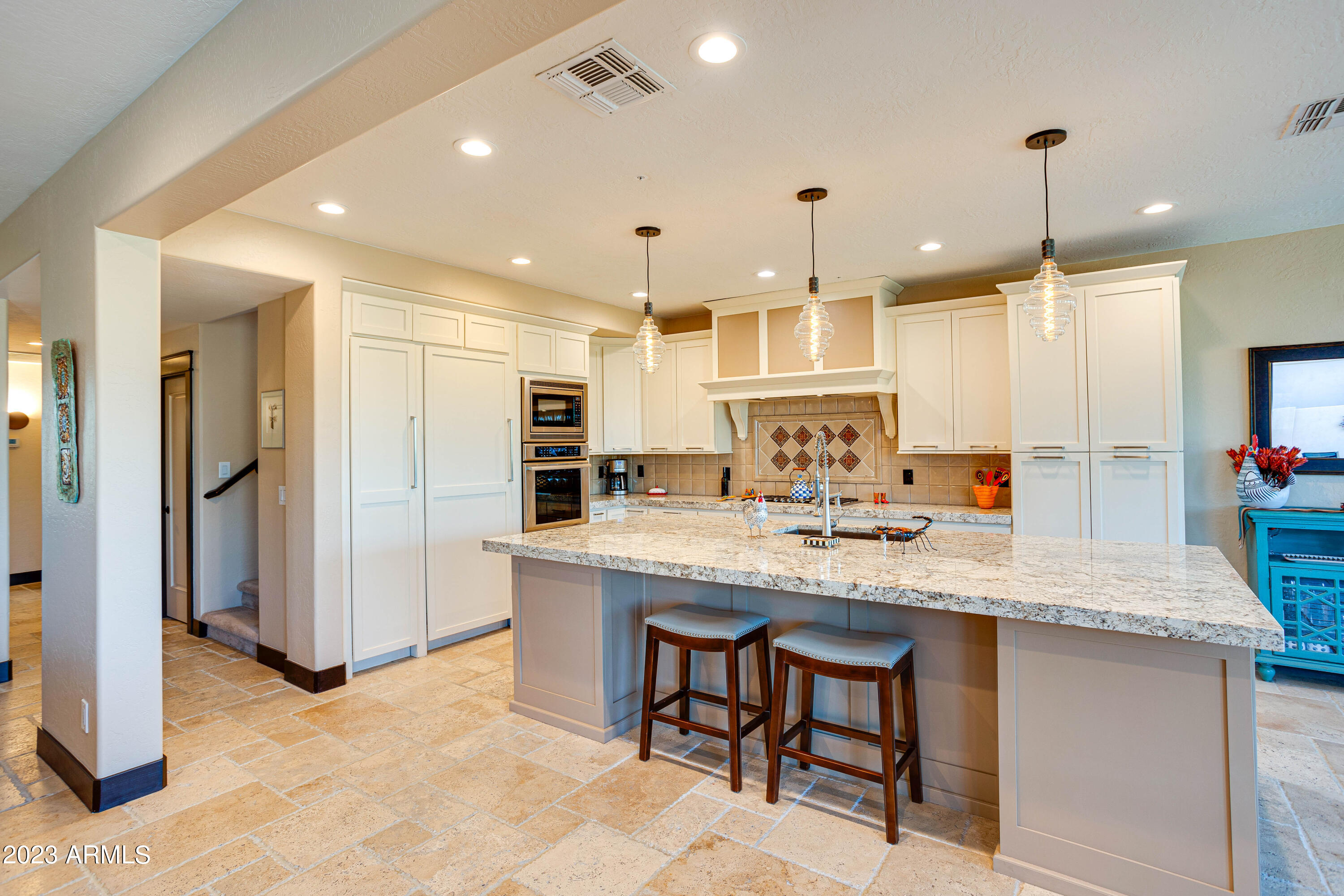 11523 East Ranch Gate Road Scottsdale, AZ 85255 - Photo 5 of 55 Large Kitchen Island