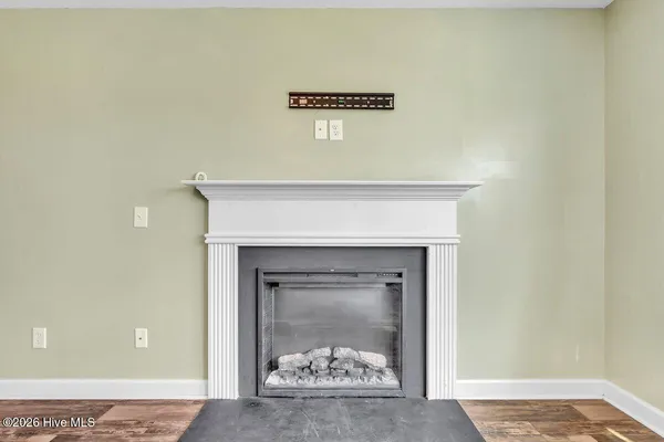 $319,900 | 104 Cameo Court, Jacksonville, NC 28540