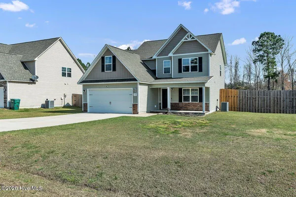 $319,900 | 104 Cameo Court, Jacksonville, NC 28540