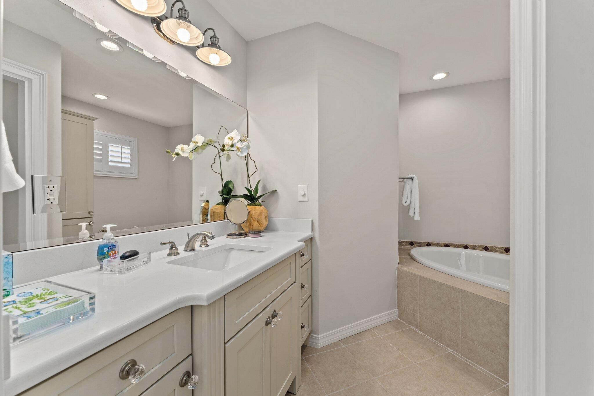 261 Sandtrap Road, Unit 3E Miramar Beach, FL 32550 - Photo 29 of 31 web_61 Sandtrap Rd049