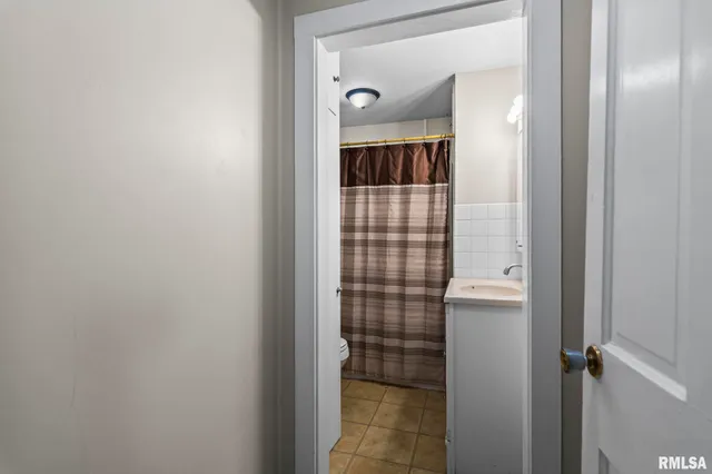 $139,900 | 213 West Conrey Street, Williamsville, IL 62693